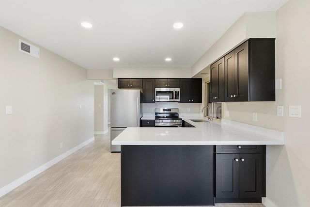 3743 W Acoma Drive, Phoenix, AZ 85053