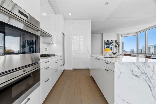 1 Franklin St 4308, Boston, MA 02110