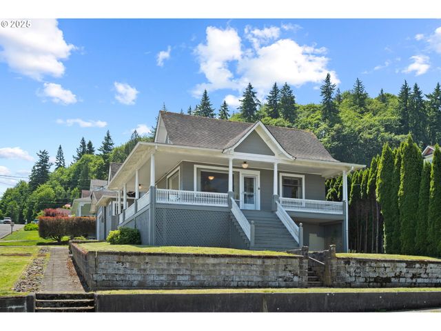 406 W C St, Rainier, OR 97048