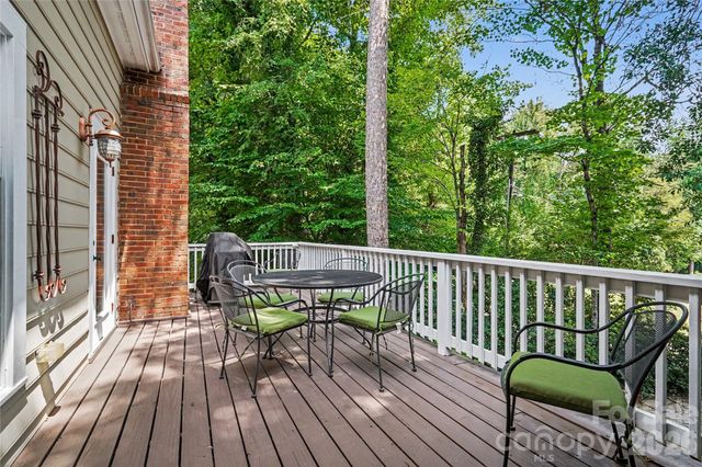 6419 Scarlet Oak Lane, Charlotte, NC 28226
