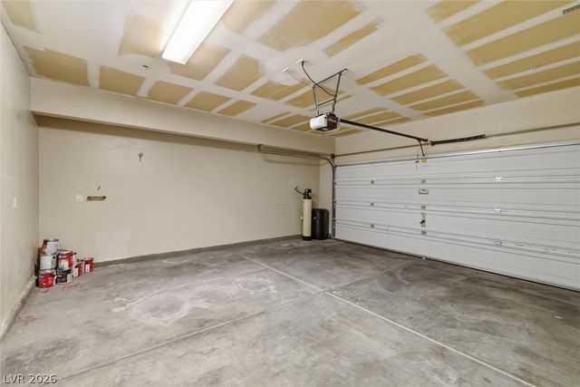 3217 Mist Effect Avenue, Henderson, NV 89044