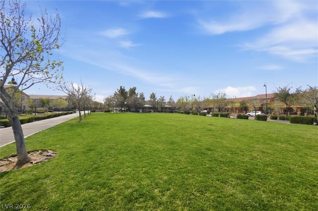 3217 Mist Effect Avenue, Henderson, NV 89044