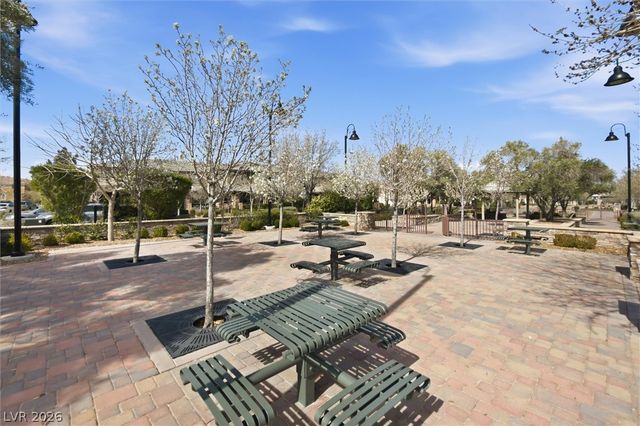 3217 Mist Effect Avenue, Henderson, NV 89044