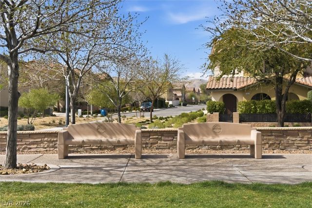 3217 Mist Effect Avenue, Henderson, NV 89044