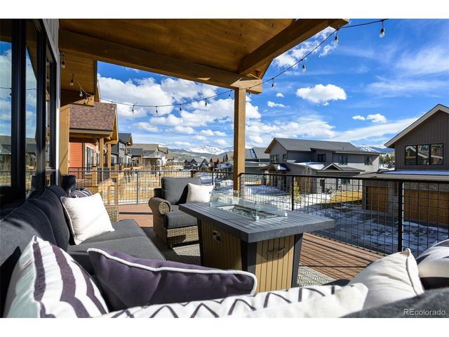 174 Hay Meadow Dr, Fraser, CO 80442