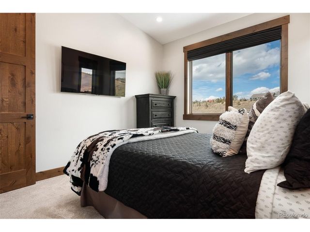 174 Hay Meadow Dr, Fraser, CO 80442