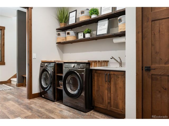 174 Hay Meadow Dr, Fraser, CO 80442