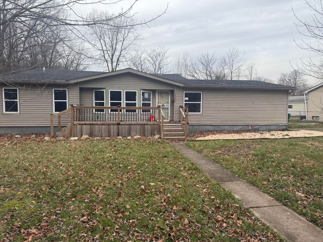 15900 Sandburg Street, Romulus, MI 48174