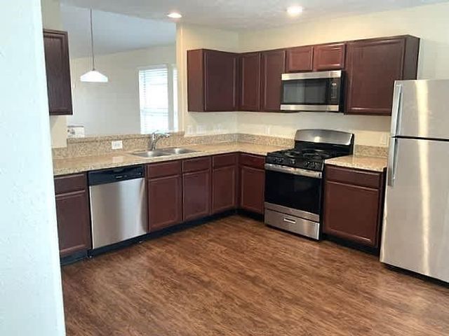 1123 S Teal Estates Circle, Fresno, TX 77545