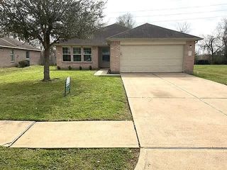1123 S Teal Estates Circle, Fresno, TX 77545