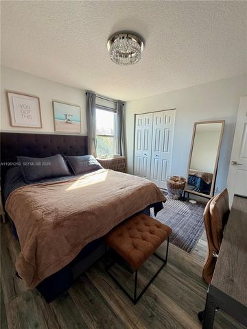 3846 W Gardenia Ave, Weston, FL 33332