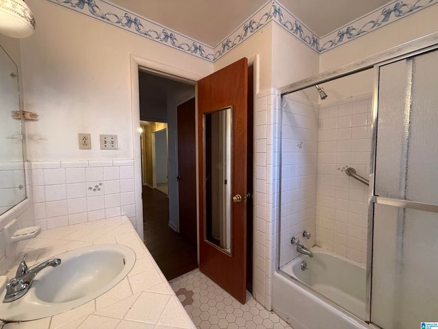 4196 PRINCE STREET, Bessemer, AL 35022