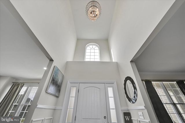 43 SADDLE LN, Easton, PA 18045