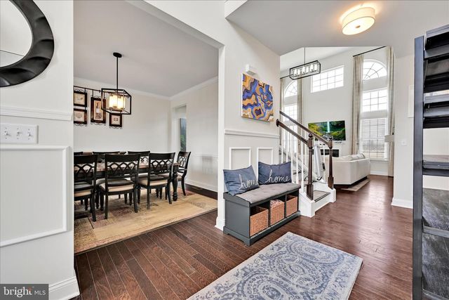 43 SADDLE LN, Easton, PA 18045