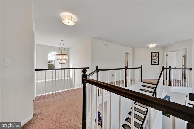 43 SADDLE LN, Easton, PA 18045