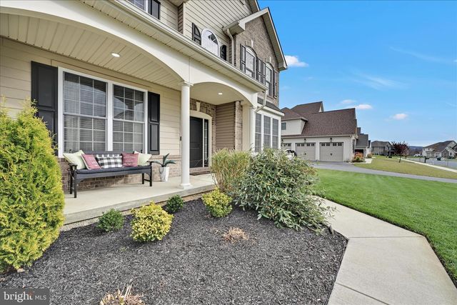 43 SADDLE LN, Easton, PA 18045