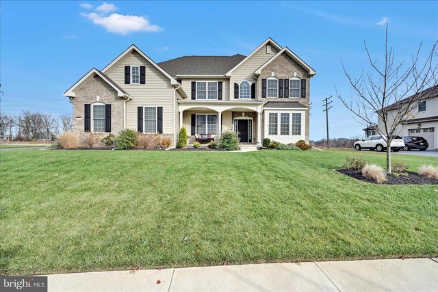 43 SADDLE LN, Easton, PA 18045