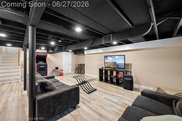 15654 Juliana Avenue, Eastpointe, MI 48021