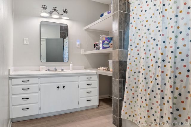 624 W Cedar Street, Durant, OK 74701