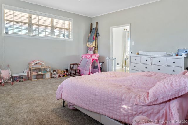 624 W Cedar Street, Durant, OK 74701