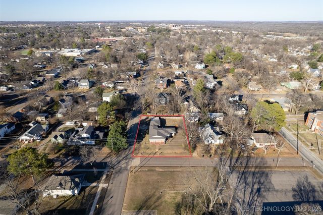 624 W Cedar Street, Durant, OK 74701