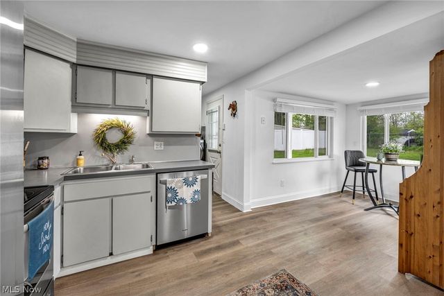 9143 Coventry Drive, Northfield, OH 44067