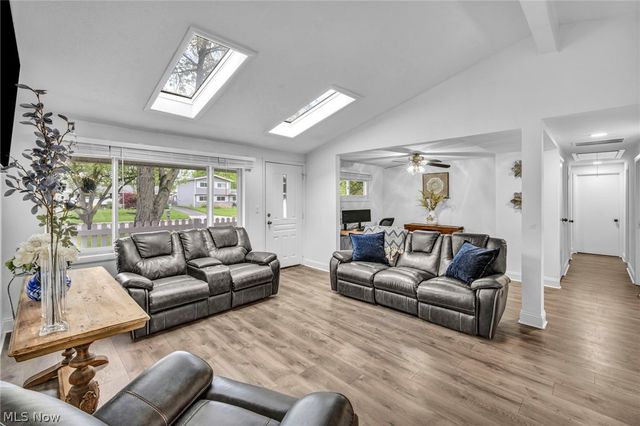 9143 Coventry Drive, Northfield, OH 44067