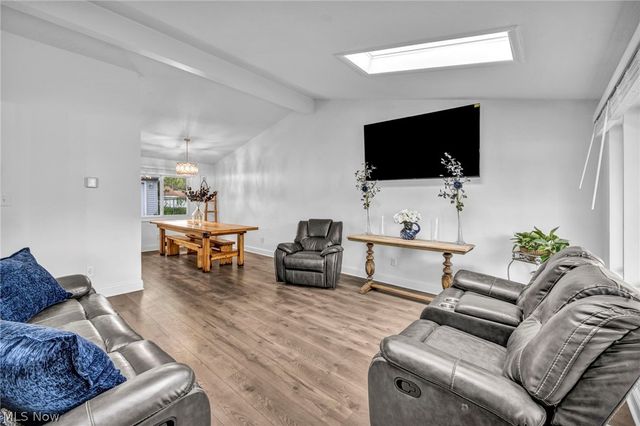 9143 Coventry Drive, Northfield, OH 44067