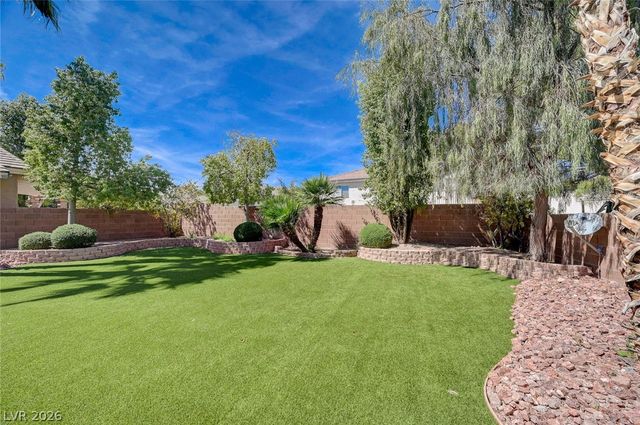 2558 Williamsburg Street, Henderson, NV 89052