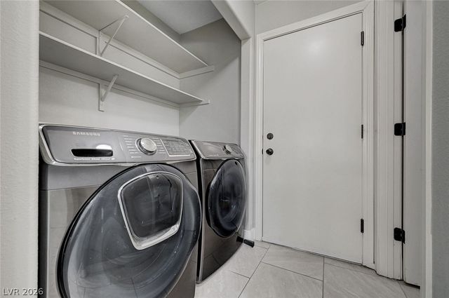 2558 Williamsburg Street, Henderson, NV 89052