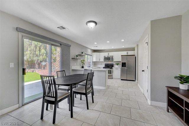 2558 Williamsburg Street, Henderson, NV 89052