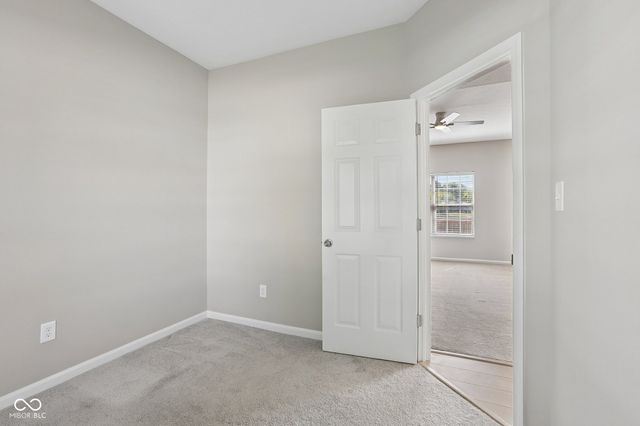 13823 Oak Grove Court, Fishers, IN 46038