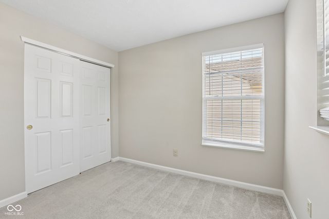 13823 Oak Grove Court, Fishers, IN 46038