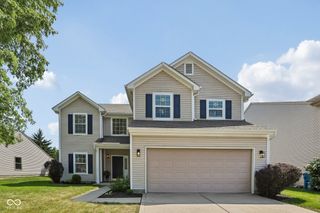 13823 Oak Grove Court, Fishers, IN 46038
