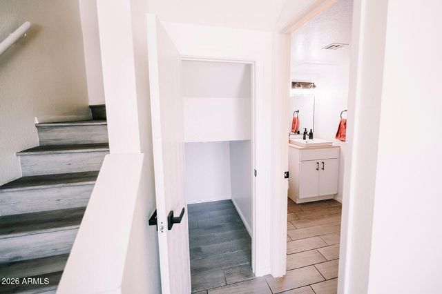 2040 S LONGMORE -- 9, Mesa, AZ 85202