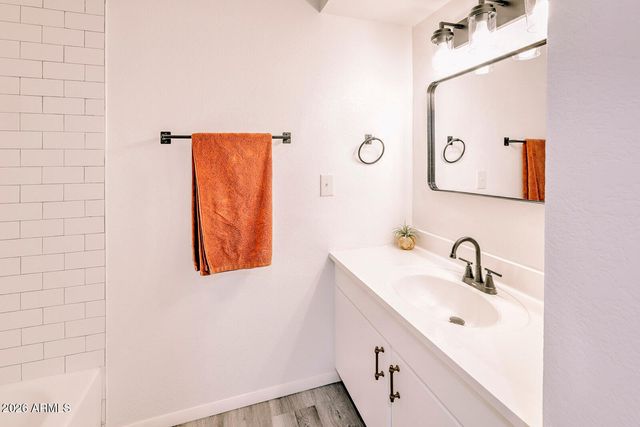 2040 S LONGMORE -- 9, Mesa, AZ 85202