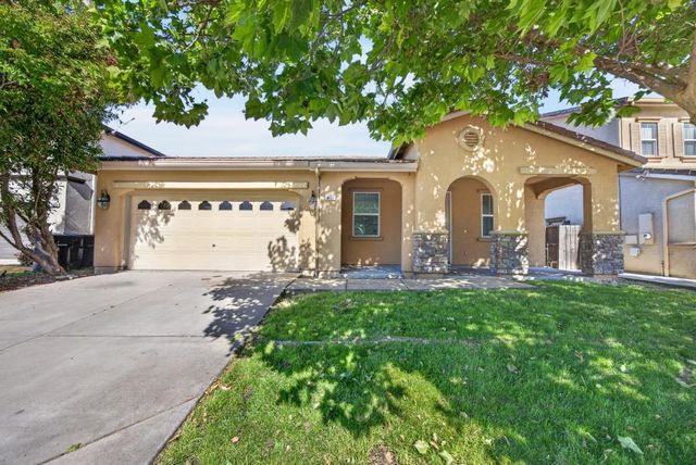 8406 KEUSMAN St, Elk Grove, CA 95758