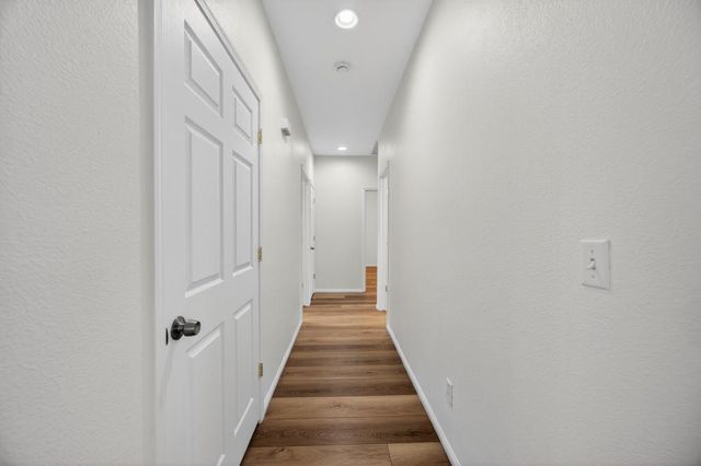 8406 KEUSMAN St, Elk Grove, CA 95758