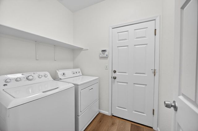 8406 KEUSMAN St, Elk Grove, CA 95758