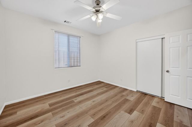8406 KEUSMAN St, Elk Grove, CA 95758