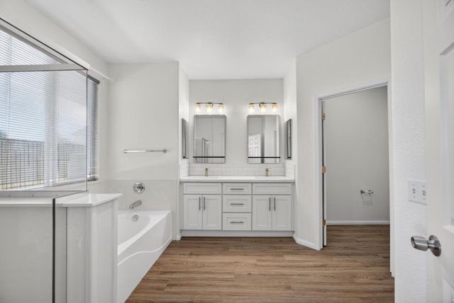 8406 KEUSMAN St, Elk Grove, CA 95758