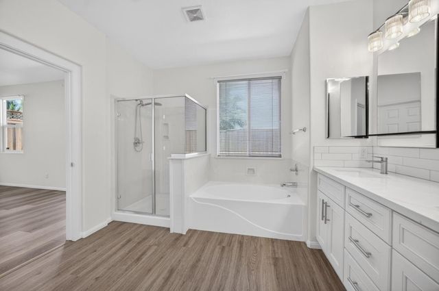 8406 KEUSMAN St, Elk Grove, CA 95758