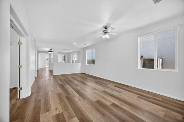 8406 KEUSMAN St, Elk Grove, CA 95758
