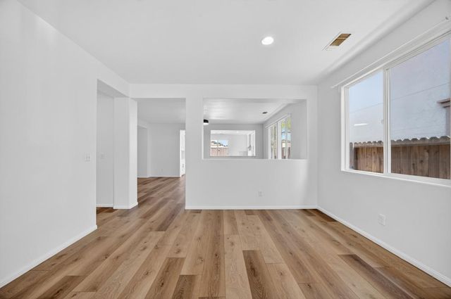 8406 KEUSMAN St, Elk Grove, CA 95758