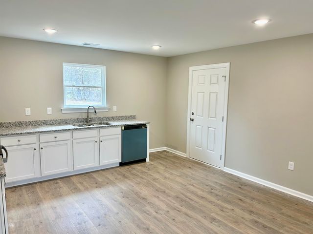 210 Nu-Shell St, Georgetown, SC 29440