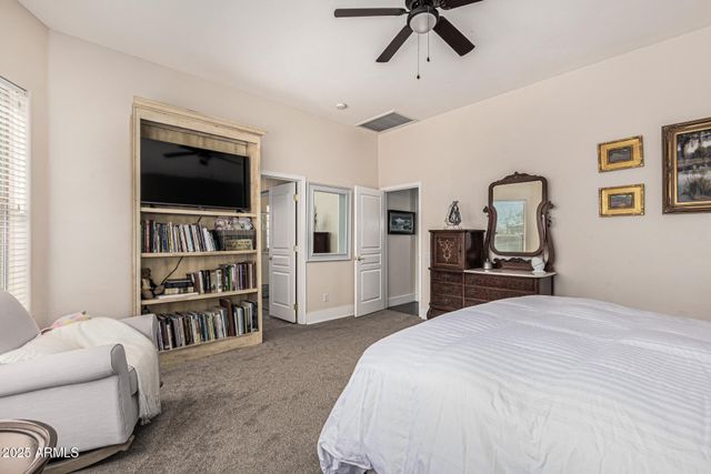 3031 E COLONIAL Place, Chandler, AZ 85249