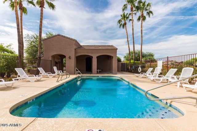 3031 E COLONIAL Place, Chandler, AZ 85249