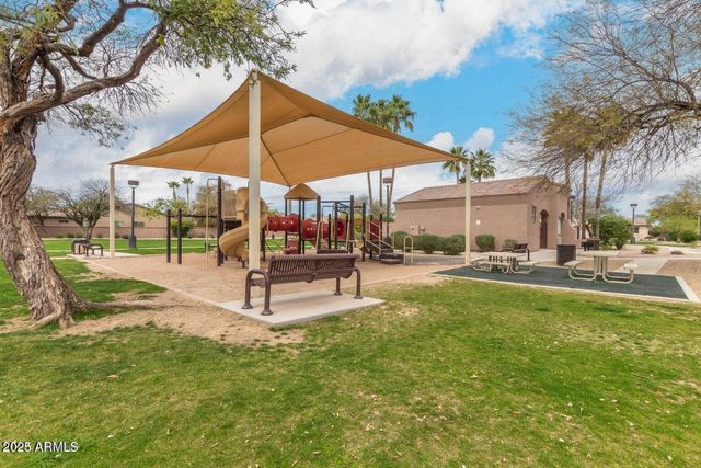 3031 E COLONIAL Place, Chandler, AZ 85249