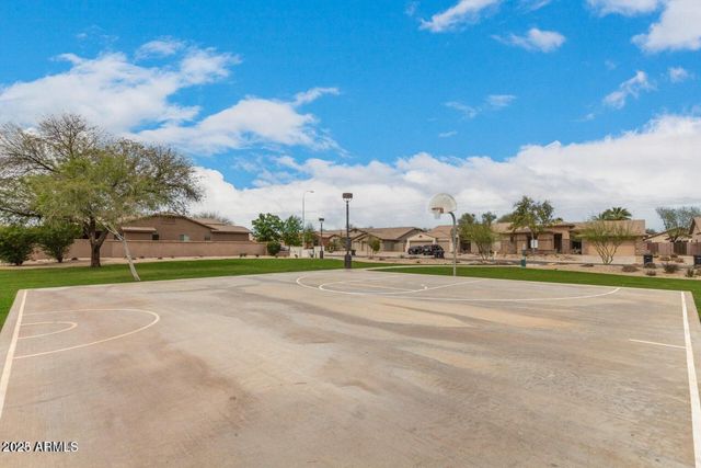 3031 E COLONIAL Place, Chandler, AZ 85249