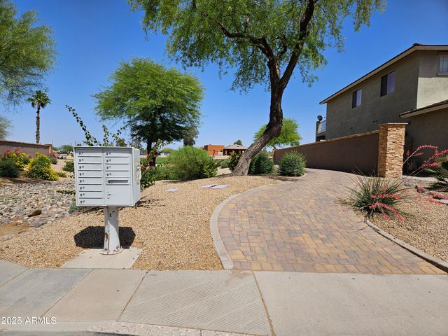 3031 E COLONIAL Place, Chandler, AZ 85249